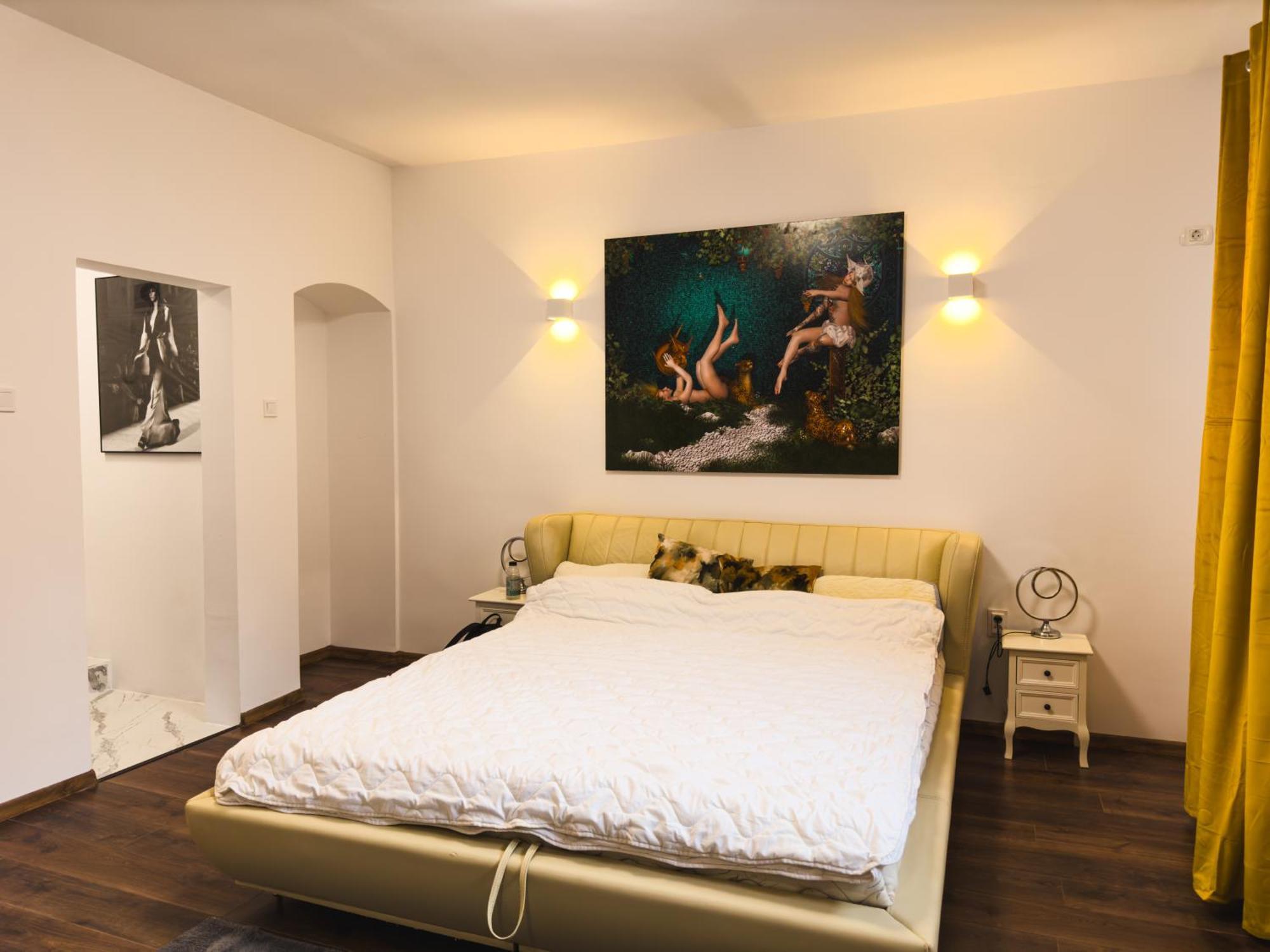 Loving Downtown Studio By Chr Luxury Property Бухарест Екстер'єр фото